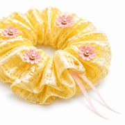 SHANZHUI Oversized Organza Scrunchie – Butter Yellow Floral – side layered structure detail