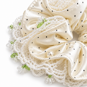 SHANZHUI Oversized Satin Scrunchie – Ivory Polka-Dot Lace – fold thickness detail